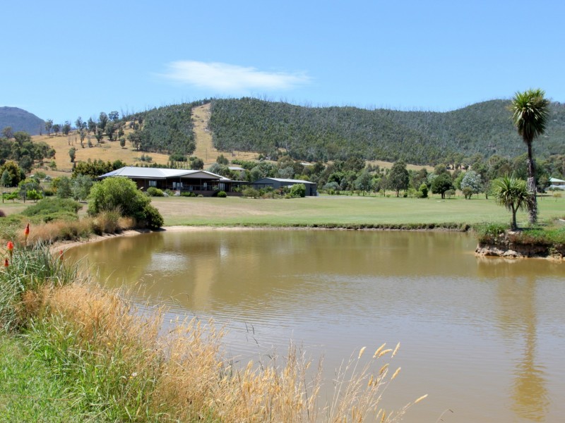 71 Seal Rock Rd, Buxton VIC 3711