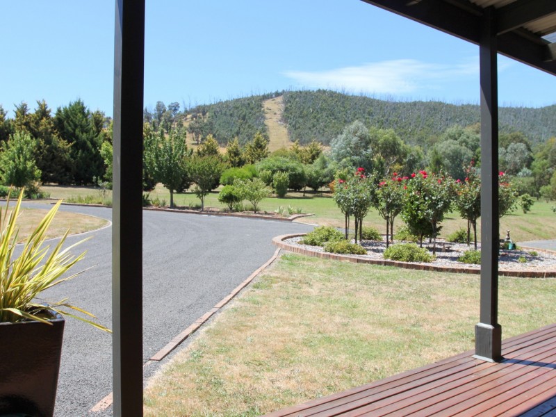 71 Seal Rock Rd, Buxton VIC 3711