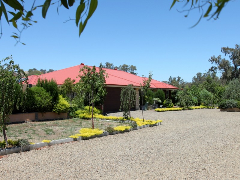 47 Yarck Village Place, Yarck VIC 3719