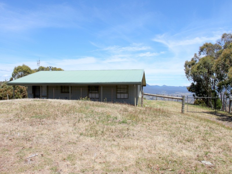 709 Skyline Rd, Alexandra VIC 3714