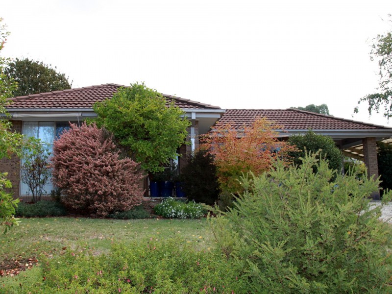 10 Oswald Drive, Alexandra VIC 3714