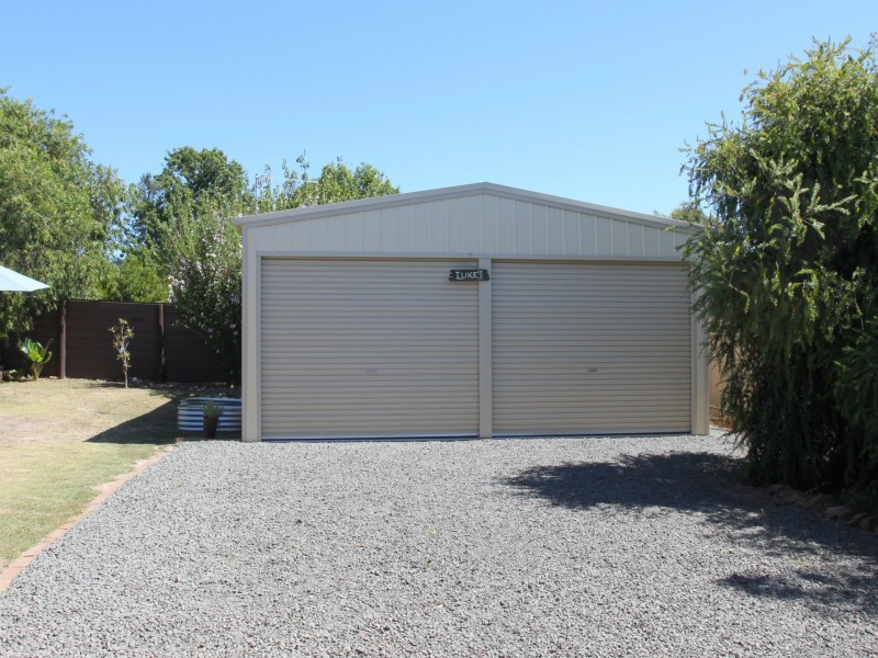 28 Bayley St, Alexandra VIC 3714
