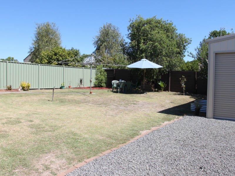 28 Bayley St, Alexandra VIC 3714