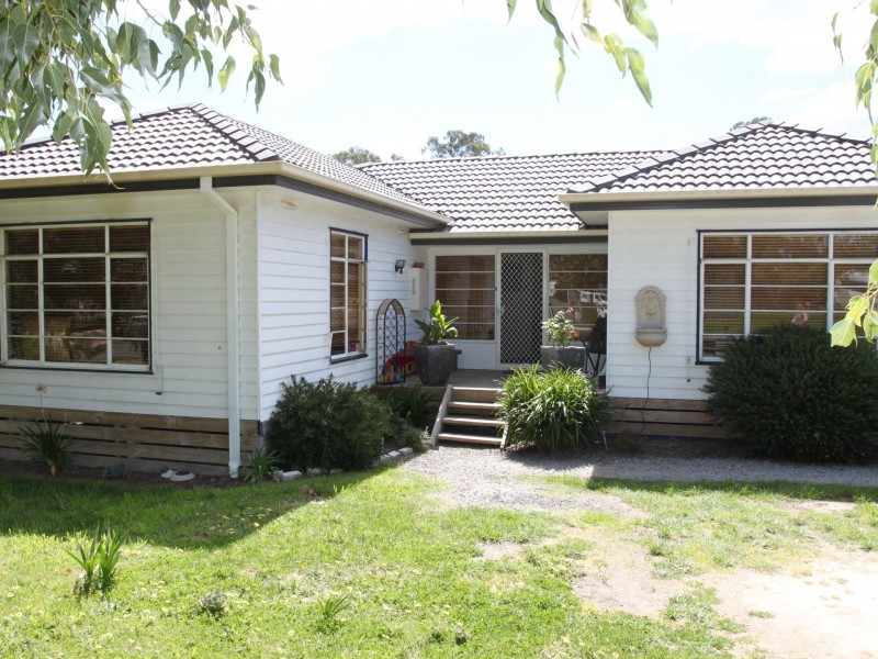 13 Peterkin Street, Alexandra VIC 3714