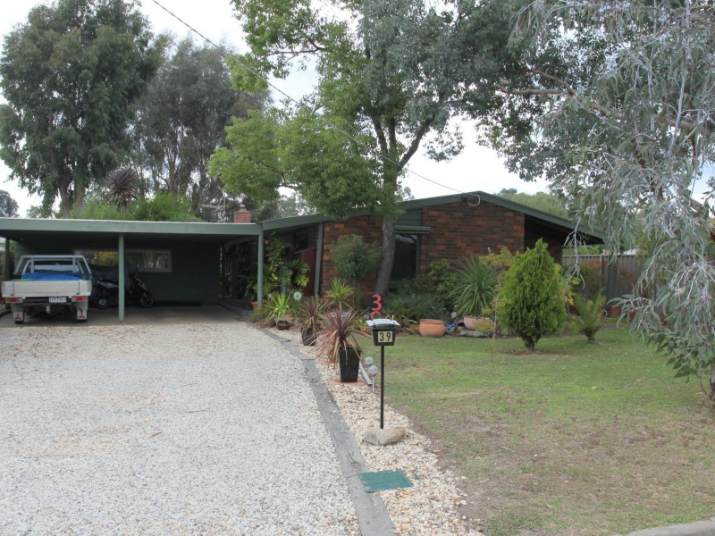 39 Rose St, Alexandra VIC 3714