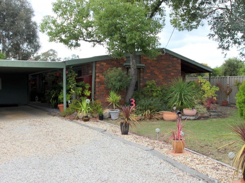 39 Rose St, Alexandra VIC 3714