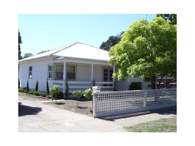 61 Bayley Street, Alexandra VIC 3714