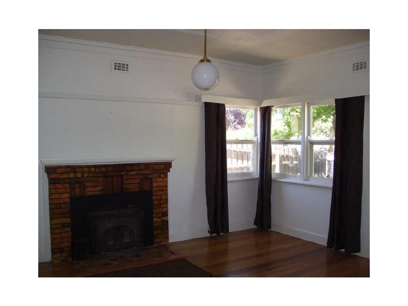 61 Bayley Street, Alexandra VIC 3714