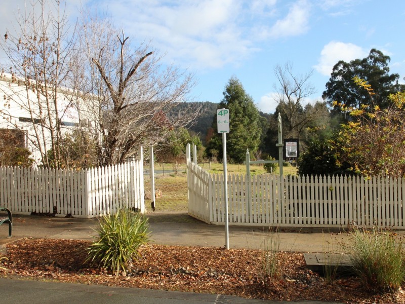 16 Murchison Street, Marysville VIC 3779