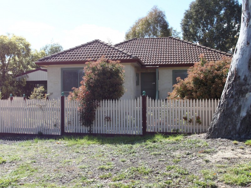 3 Coates Court, Alexandra VIC 3714