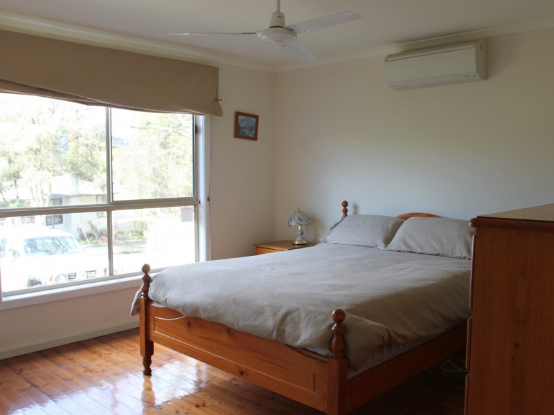 35 Fifth Street, Eildon VIC 3713