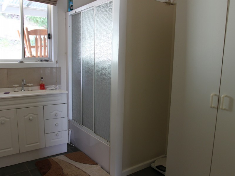 35 Fifth Street, Eildon VIC 3713