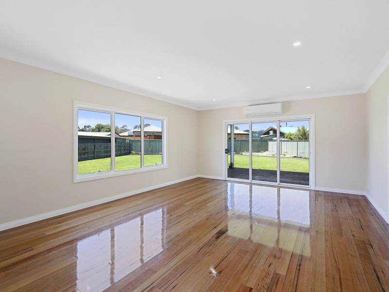 11 Coates Court, Alexandra VIC 3714