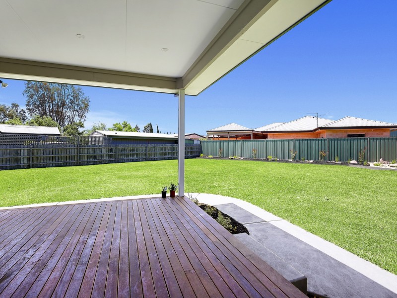 11 Coates Court, Alexandra VIC 3714