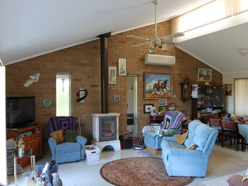 27 Shannon Court, Eildon VIC 3713