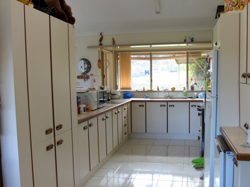 27 Shannon Court, Eildon VIC 3713