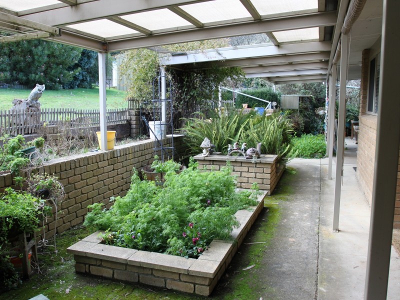 27 Shannon Court, Eildon VIC 3713