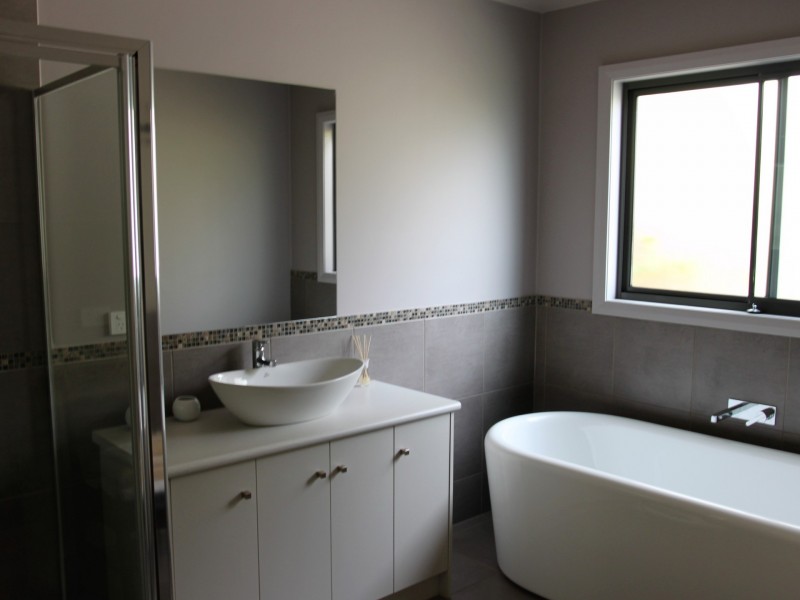 5 Redgate Place, Alexandra VIC 3714