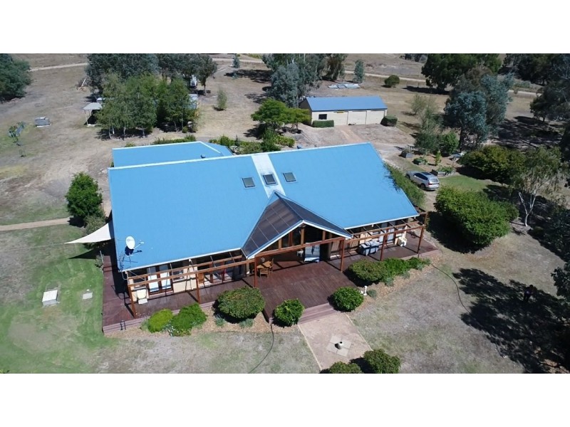 71 McIntyre Lane, Alexandra VIC 3714
