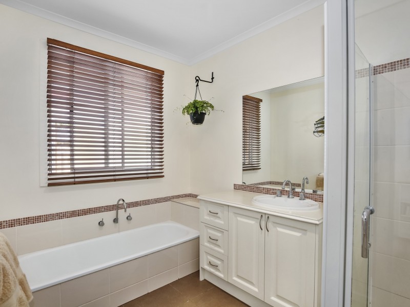 18 Thom Street, Alexandra VIC 3714