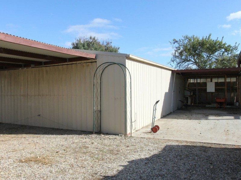 48 Coster Street, Alexandra VIC 3714