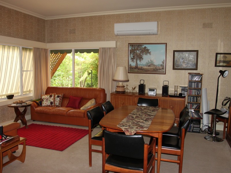 1 Villeneuve St, Alexandra VIC 3714