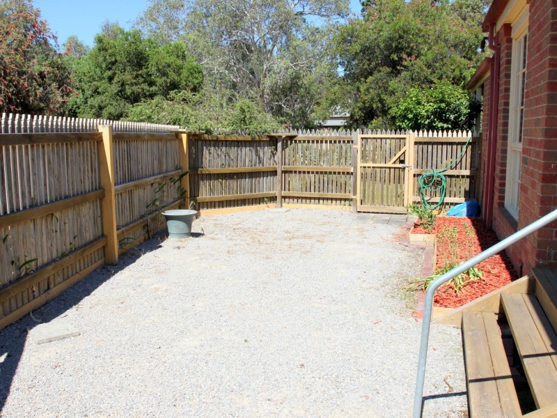 Unit 2/5 Albert Street, Alexandra VIC 3714