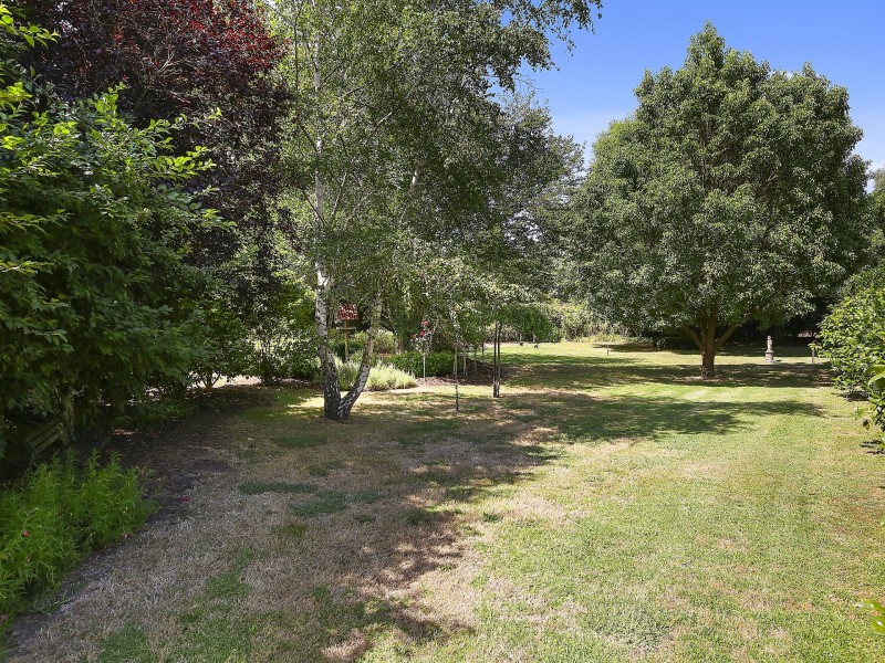 1 Mareeba Avenue, Buxton VIC 3711