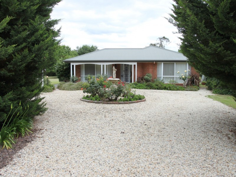 785 Back Eildon Rd, Eildon VIC 3713