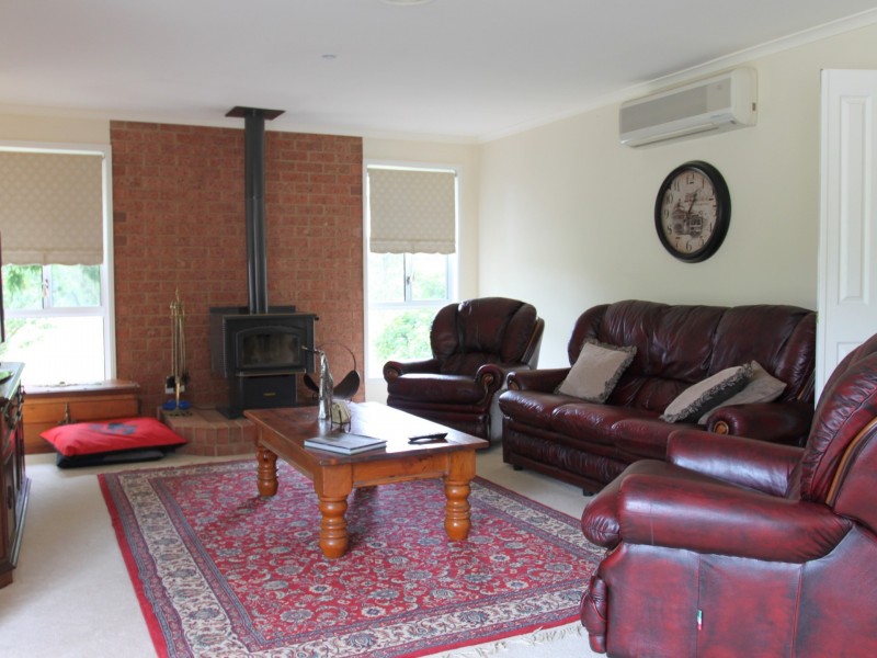 785 Back Eildon Rd, Eildon VIC 3713