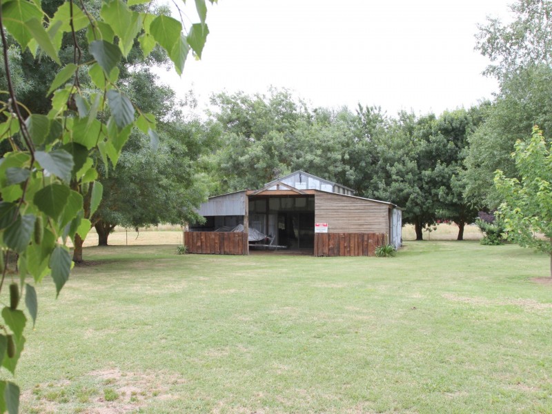785 Back Eildon Rd, Eildon VIC 3713