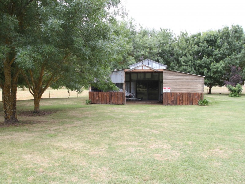 785 Back Eildon Rd, Eildon VIC 3713