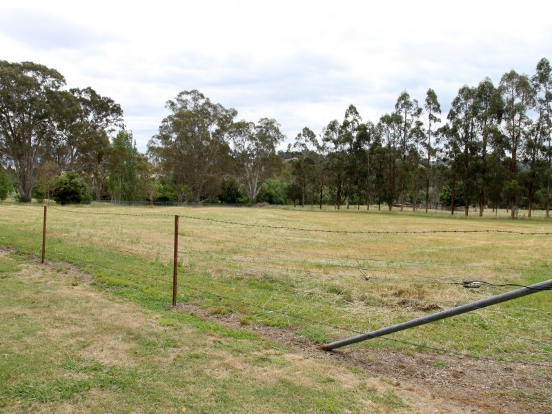 785 Back Eildon Rd, Eildon VIC 3713