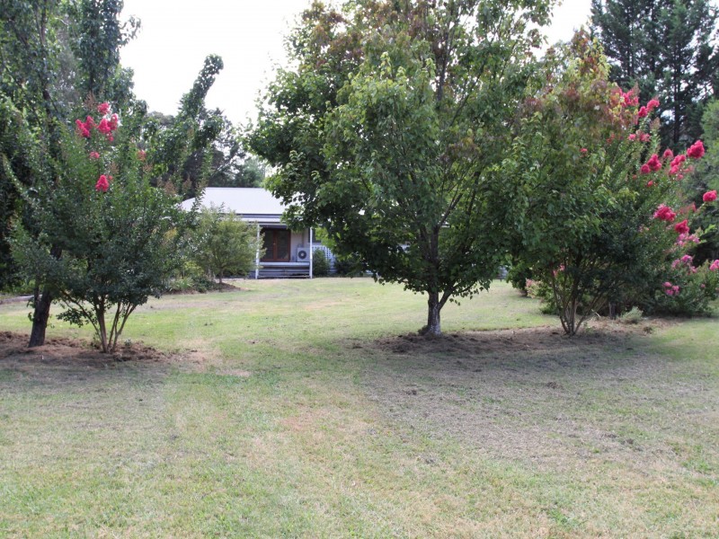 27 Mareeba Avenue, Buxton VIC 3711