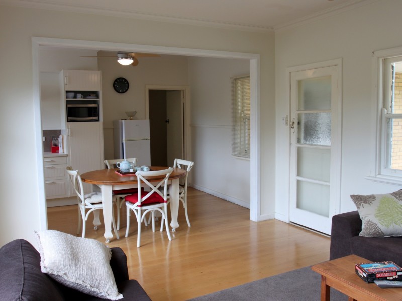 8 High Street, Eildon VIC 3713