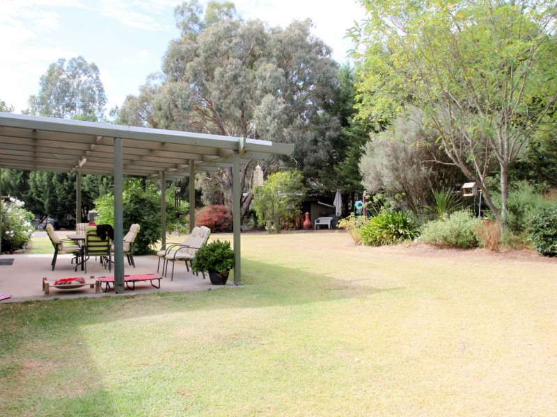 20 Weeks Court, Alexandra VIC 3714