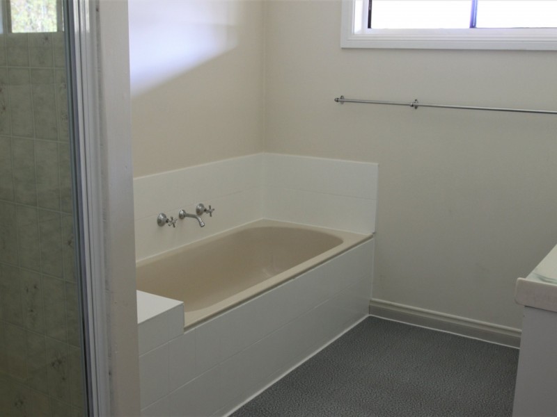 31 Mareeba Avenue, Buxton VIC 3711