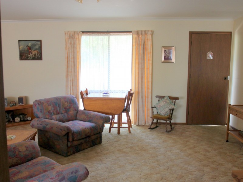 2/62 Coster St, Alexandra VIC 3714