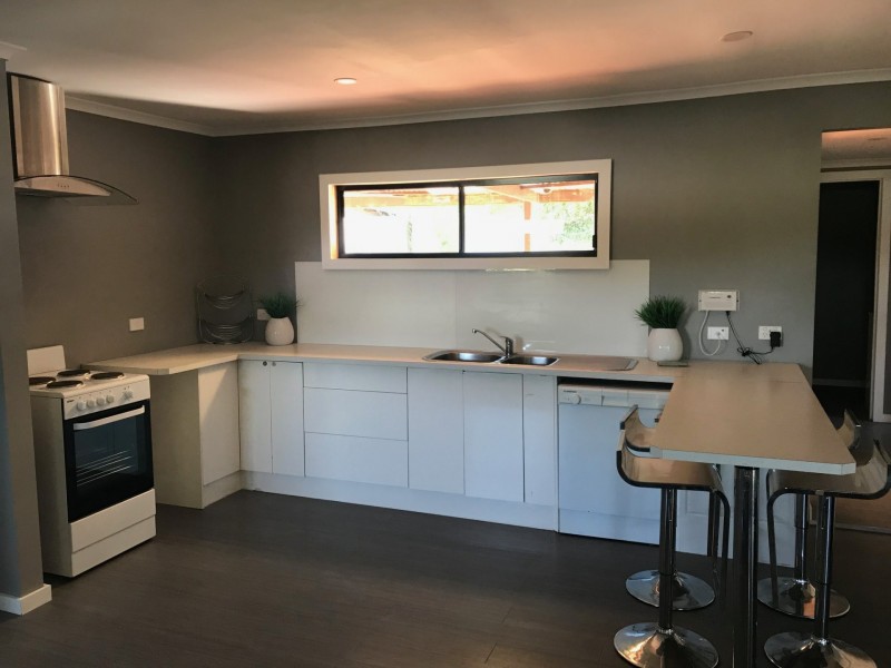 6 Centre Avenue, Eildon VIC 3713