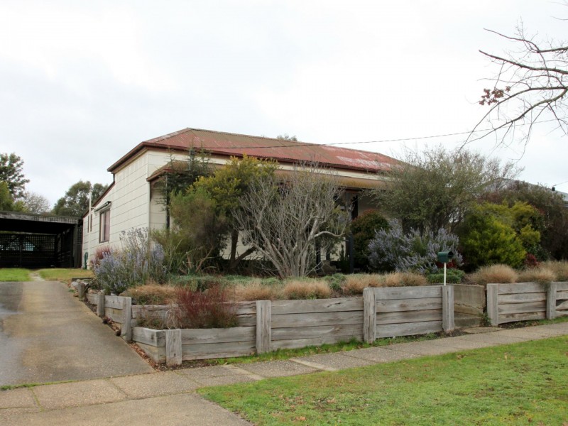 121 Grant Street, Alexandra VIC 3714