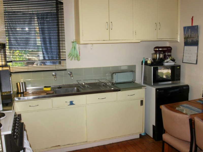 22 Centre Avenue, Eildon VIC 3713