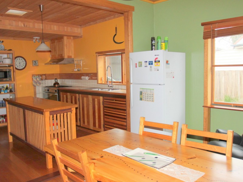 27 Coster Street, Alexandra VIC 3714