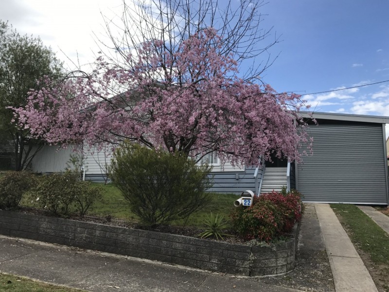 22 Fourth Street, Eildon VIC 3713