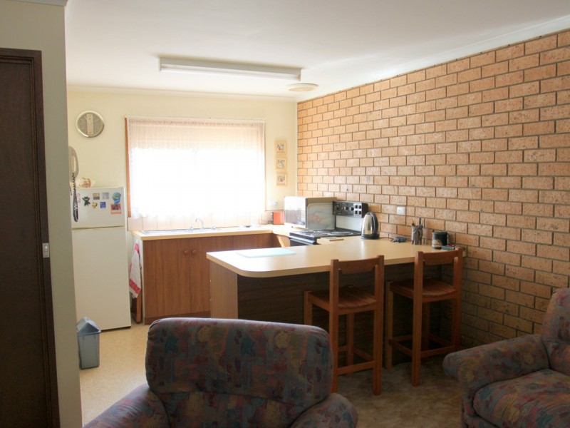 2/62 Coster Street, Alexandra VIC 3714