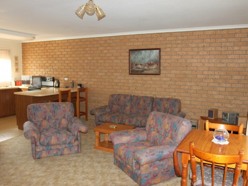 2/62 Coster Street, Alexandra VIC 3714