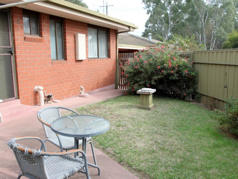 2/62 Coster Street, Alexandra VIC 3714