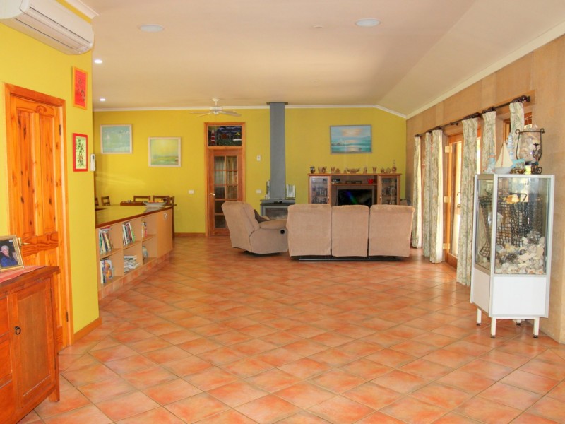 90 Webster Street, Alexandra VIC 3714