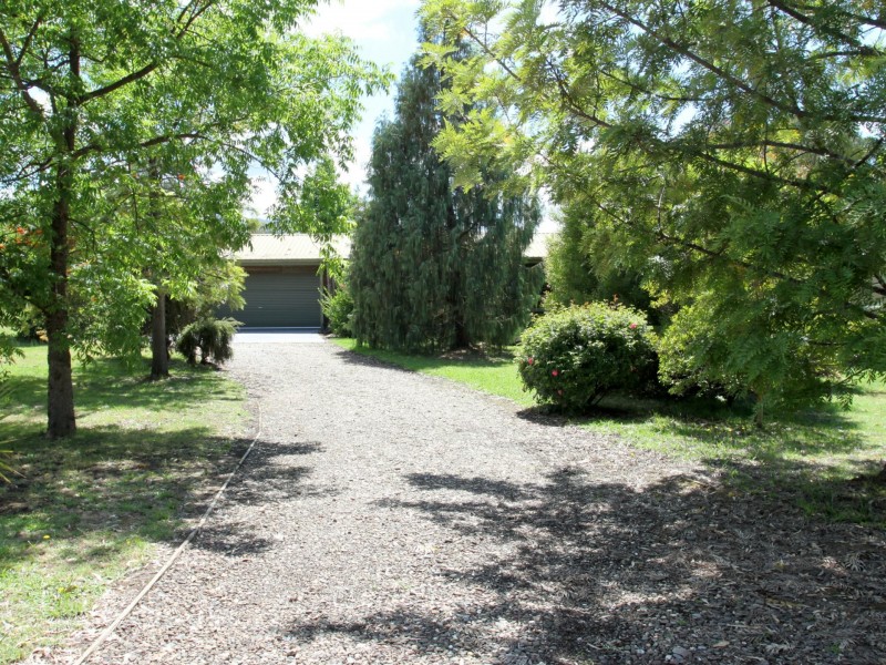 13 Tuohy Court, Eildon VIC 3713
