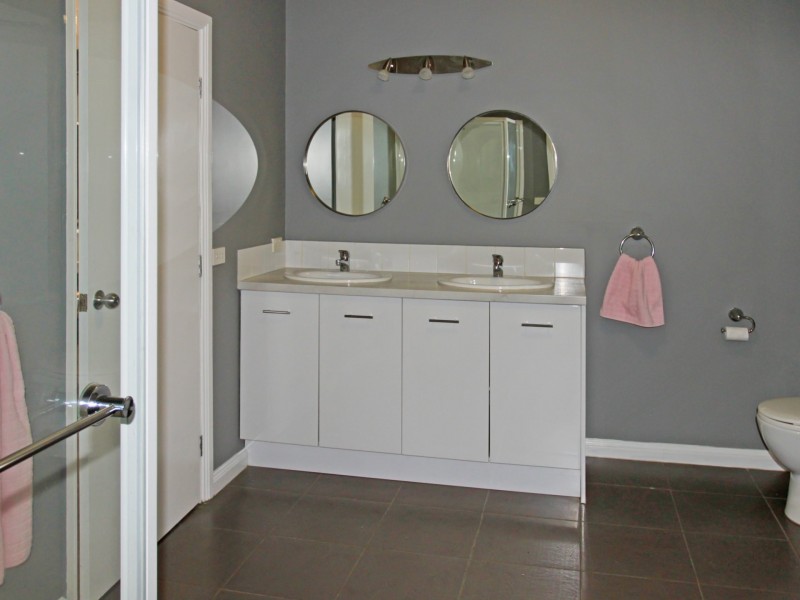 10 Ismay Wynd, Buxton VIC 3711