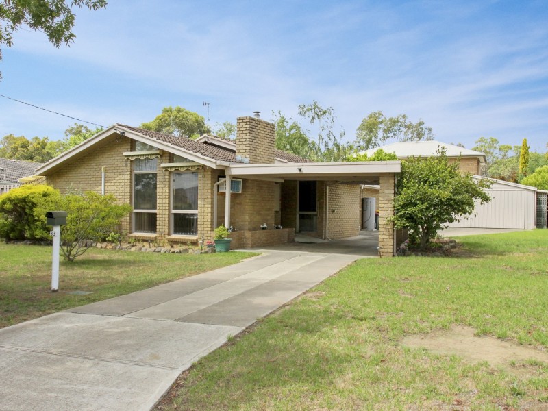 33 Rose Street, Alexandra VIC 3714